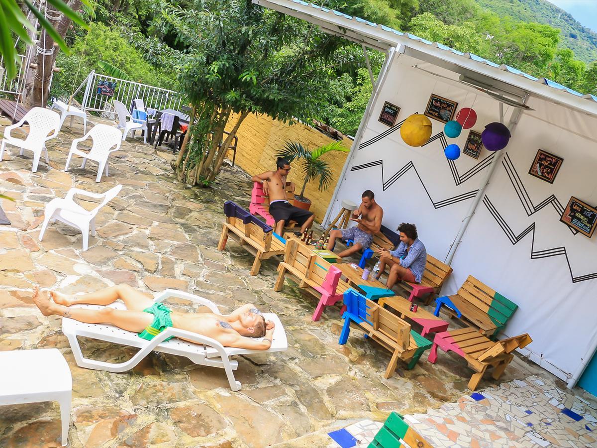 Hostel Nirvana San Gil Buitenkant foto
